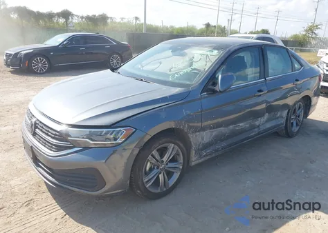 2024 Volkswagen Jetta 1.5T Se из США, поврежденный, VIN 3VW7M7BU7RM012715